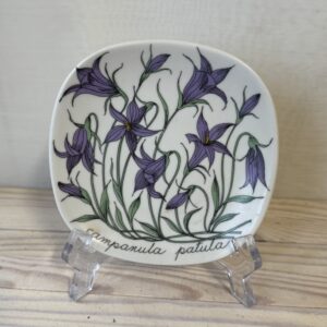 Esteri Tomula, Harakankello seinälautanen