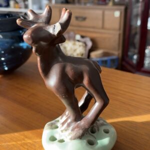 Kupittaan Savi hirvifiguuri