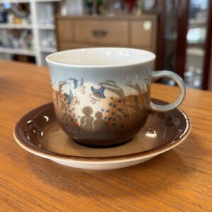 Äidille kuppi, 1982