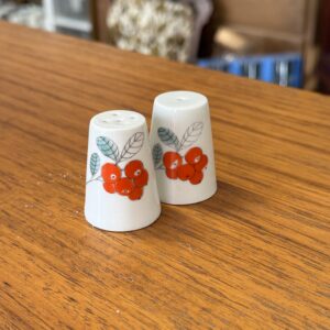 Esteri Tomula maustesirottimet, puolukka