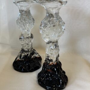 Kasvimaalla kynttilänjalka, ruskea