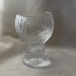 Kekkerit punaviinilasi