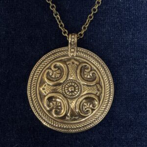 Räisälän riipus, pronssi