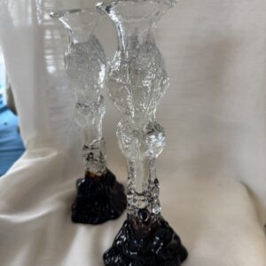 Kasvimaalla kynttilänjalka