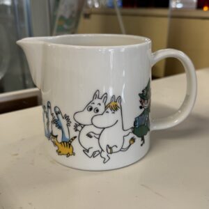 Muumikannu, Iloinen perhe, tarraton